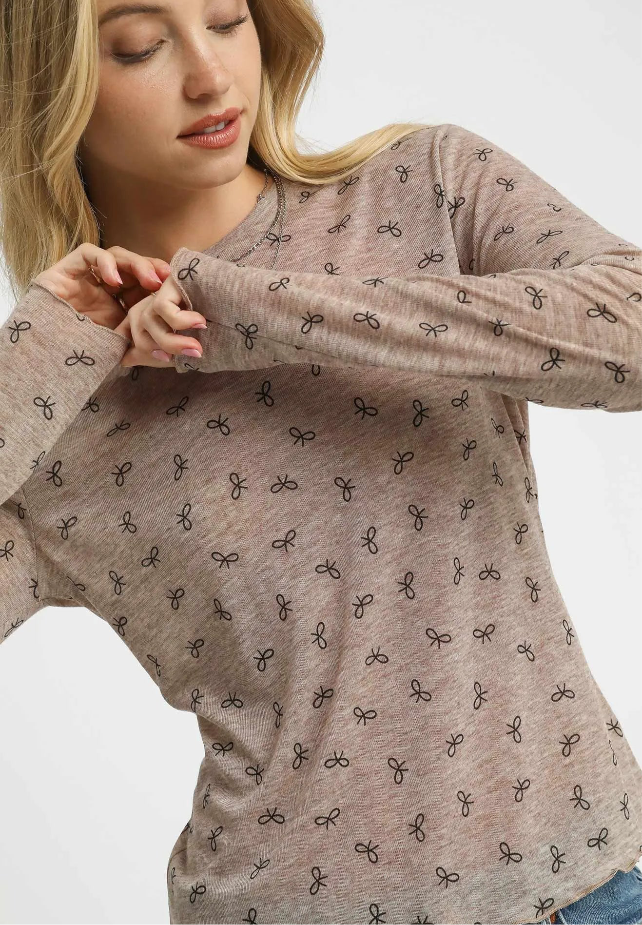 Bow Print Lightweight Knit Top