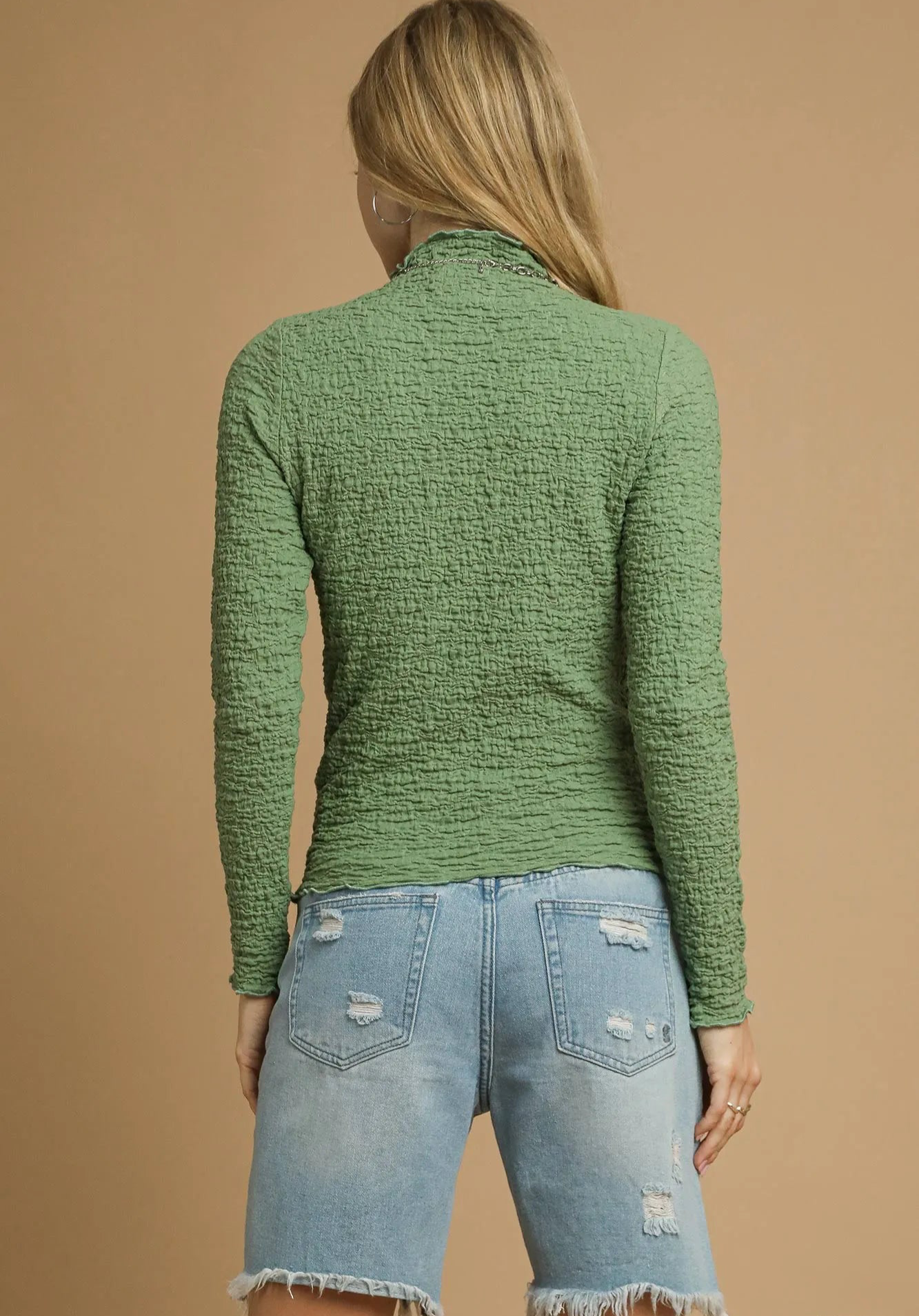 Textured Crinkle Knit Long Sleeve Top